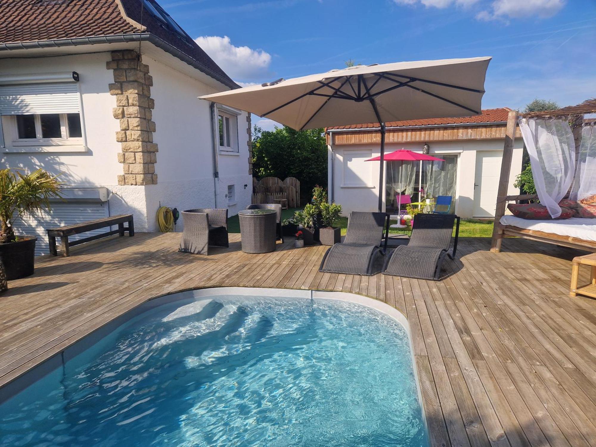 La Serenite Balinaise, Chambre Et Sdb Privee, Jardin , Piscine Et Jacuzzi En Saison, Pres De Chantilly, Parc Asterix Et Cdg Et Paris En 20' أوري لا فيل المظهر الخارجي الصورة