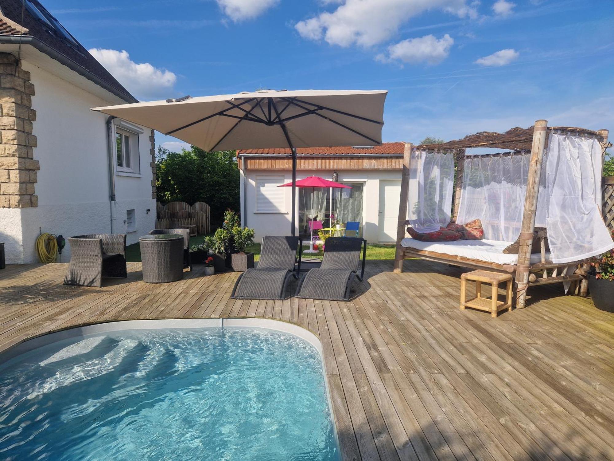 La Serenite Balinaise, Chambre Et Sdb Privee, Jardin , Piscine Et Jacuzzi En Saison, Pres De Chantilly, Parc Asterix Et Cdg Et Paris En 20' أوري لا فيل المظهر الخارجي الصورة